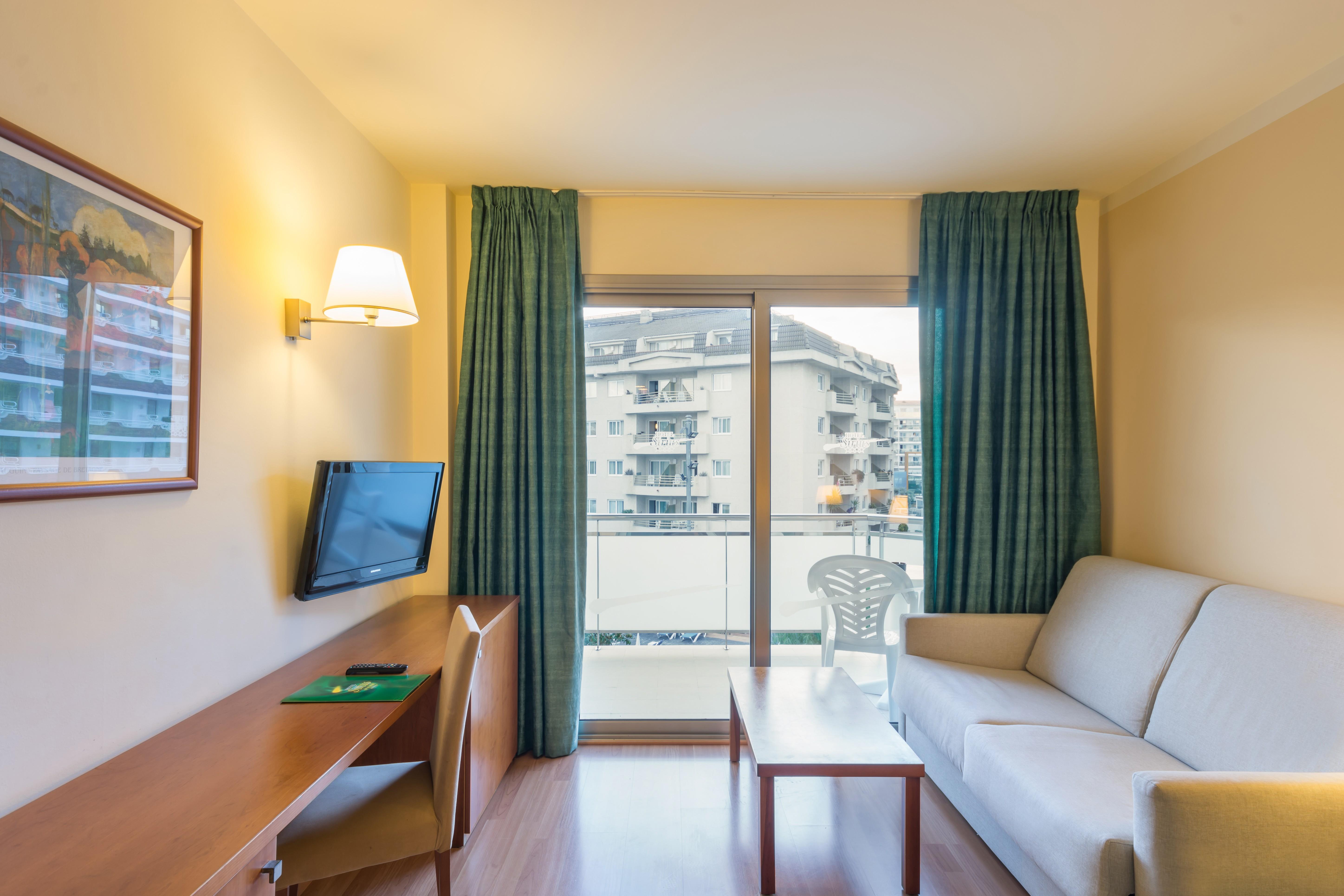 Dwo Sirius - Adults Only Hotell Santa Susanna Exteriör bild
