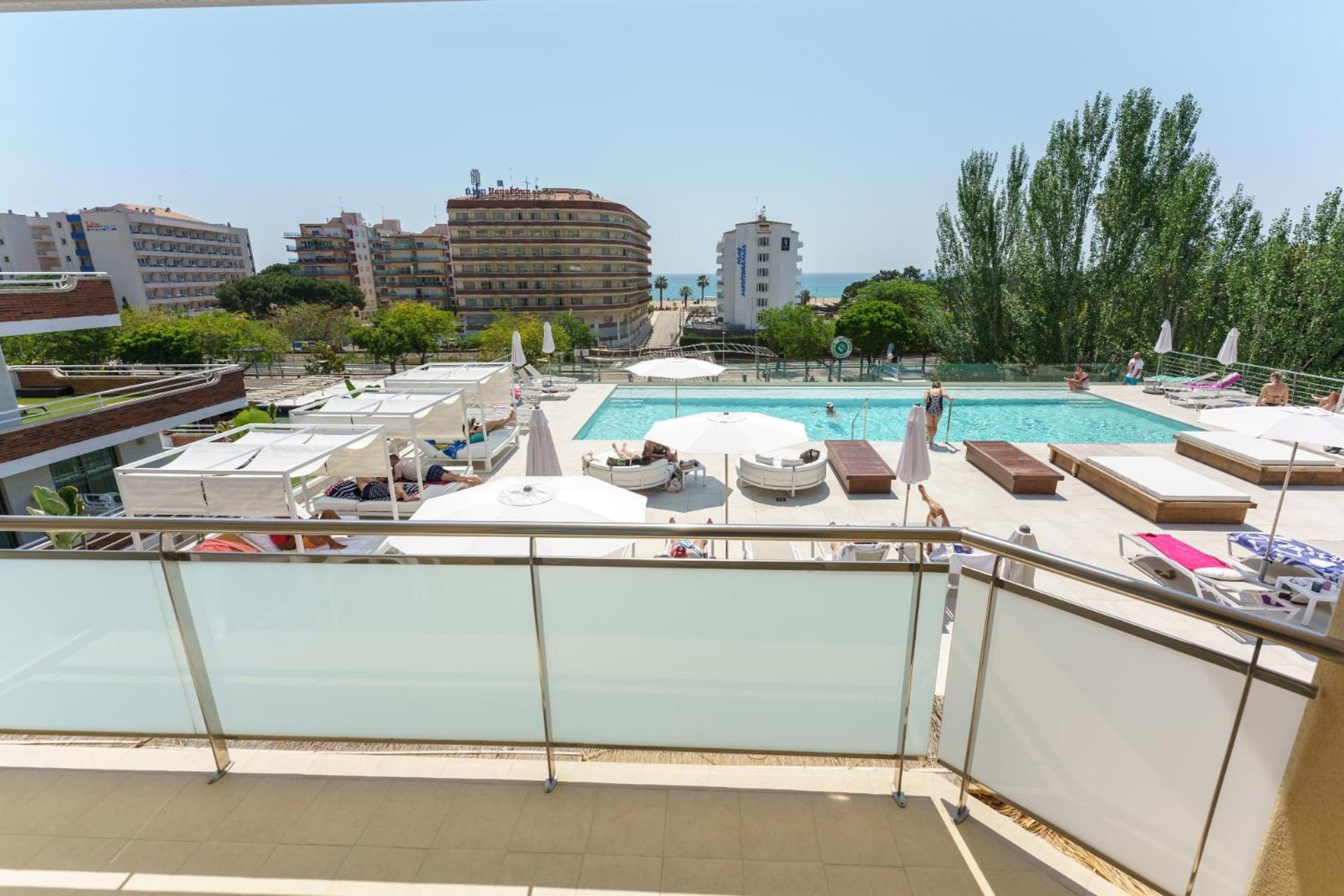 Dwo Sirius - Adults Only Hotell Santa Susanna Exteriör bild