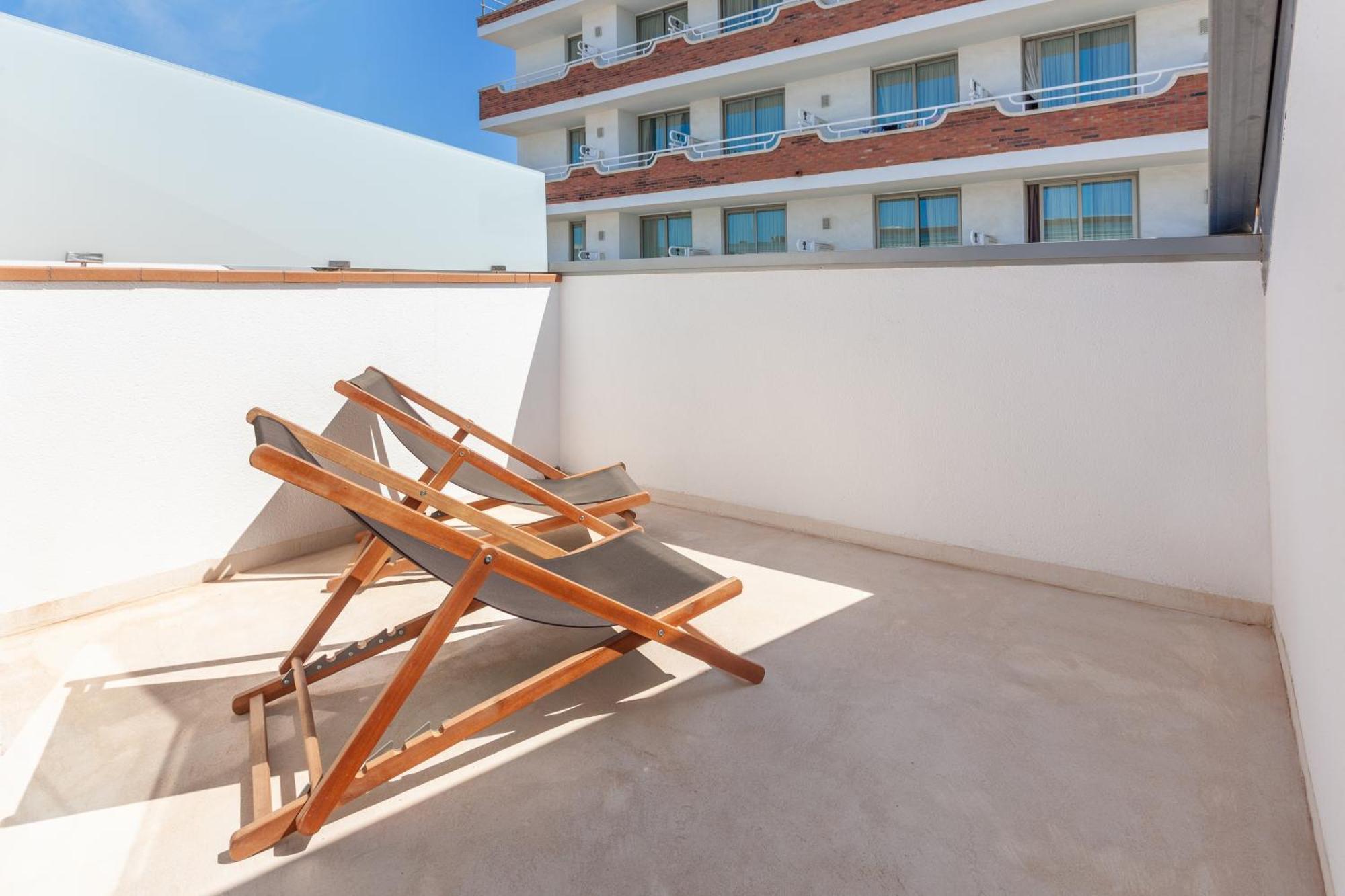 Dwo Sirius - Adults Only Hotell Santa Susanna Exteriör bild