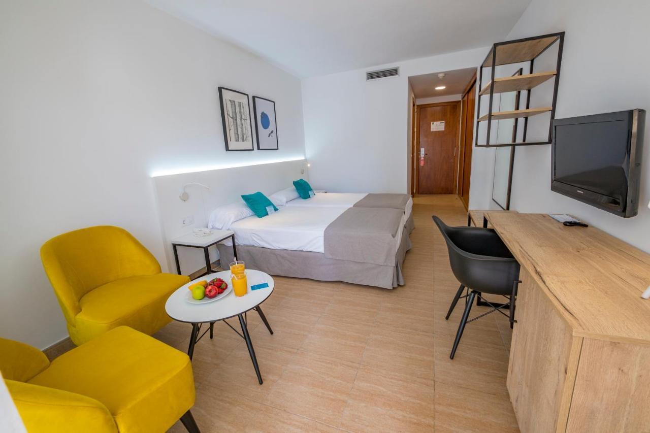 Dwo Sirius - Adults Only Hotell Santa Susanna Exteriör bild